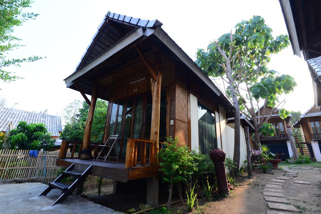 Pai Wood Life Resort Екстериор снимка